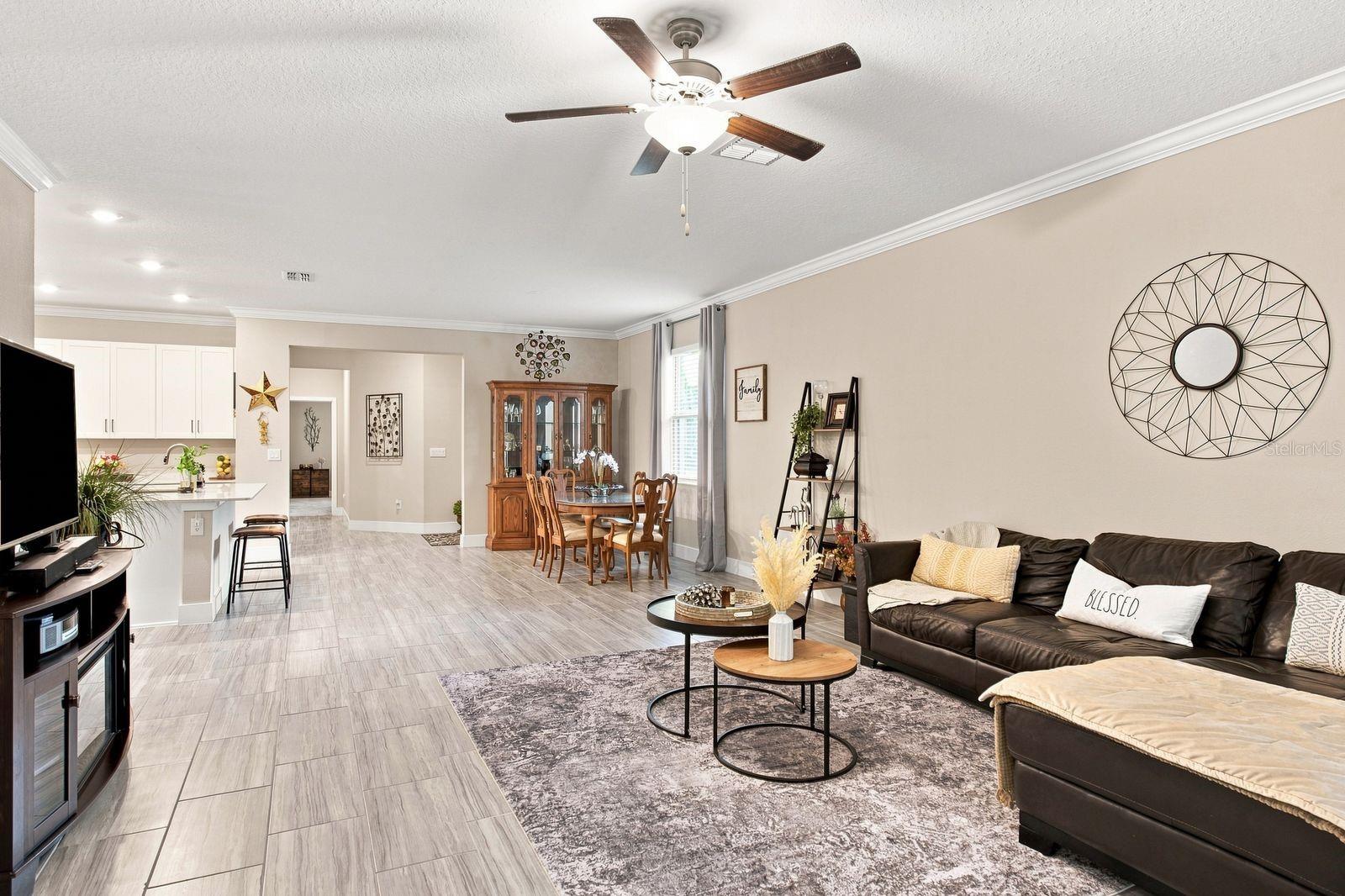 9926 Campanula Ct Property Photo 8