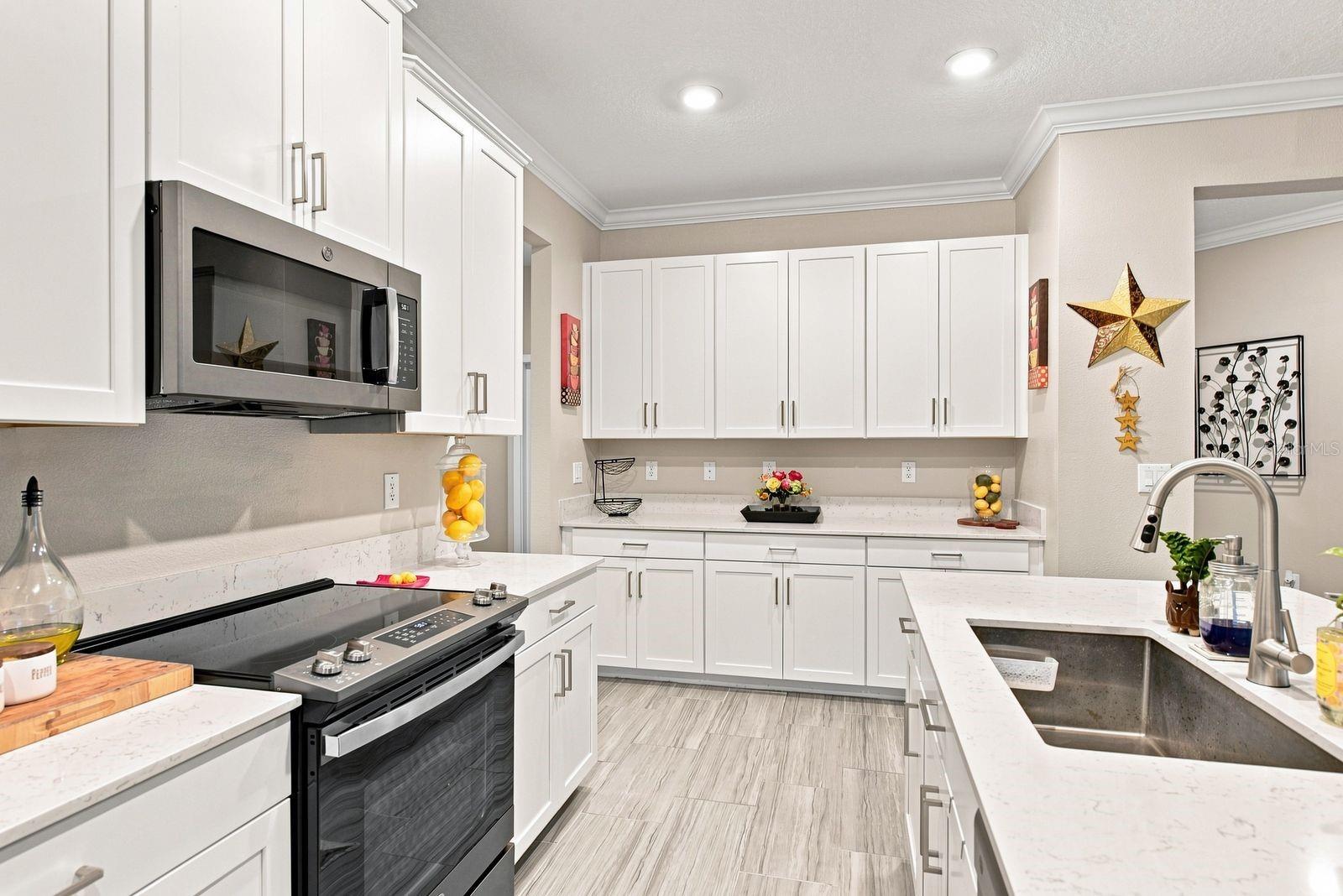 9926 Campanula Ct Property Photo 16
