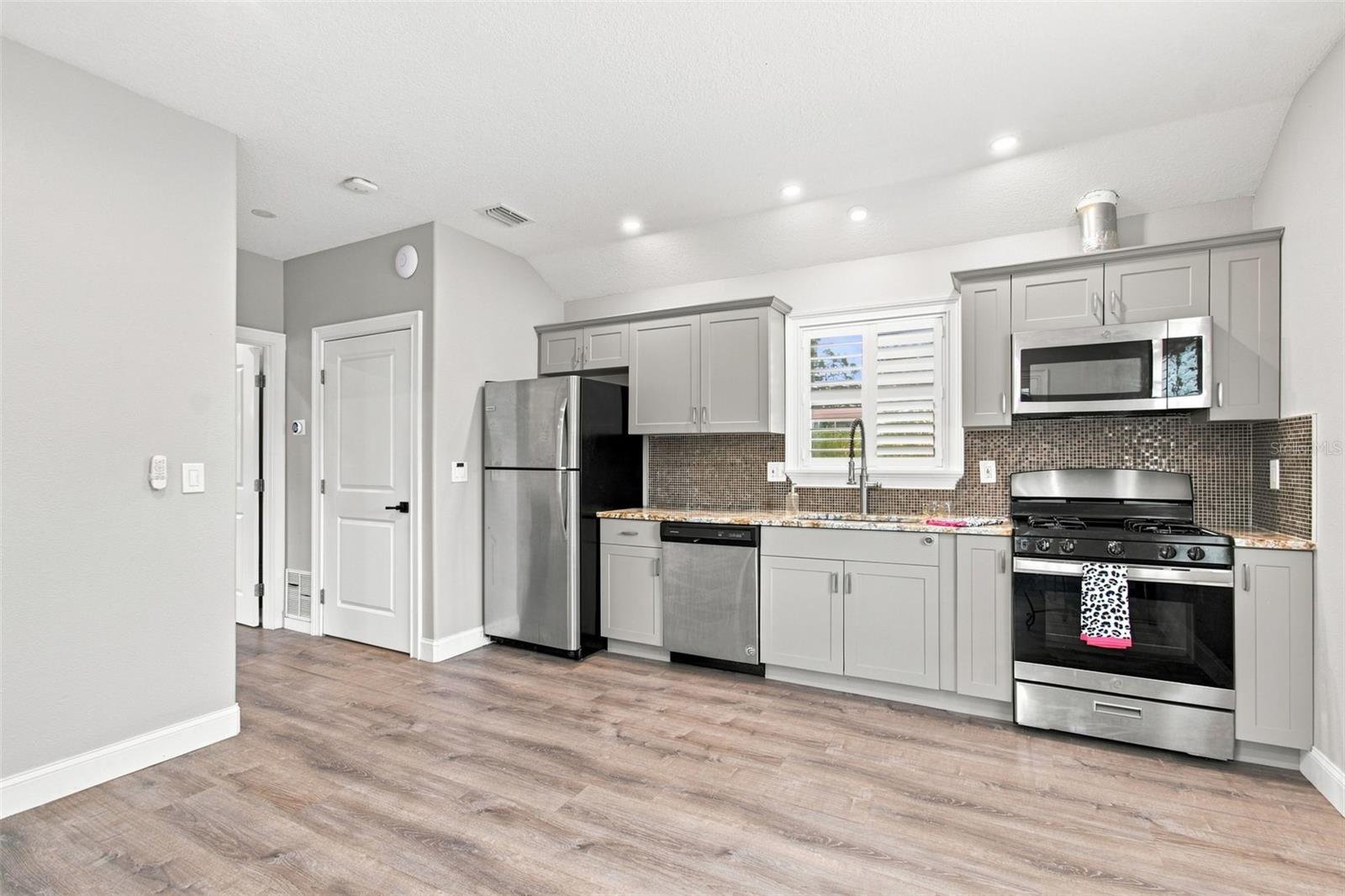 14122 Chesterfield Trl Property Photo 55