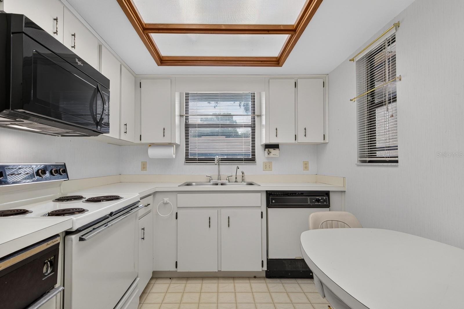 2025 Sylvester Rd #qq2 Property Photo 10