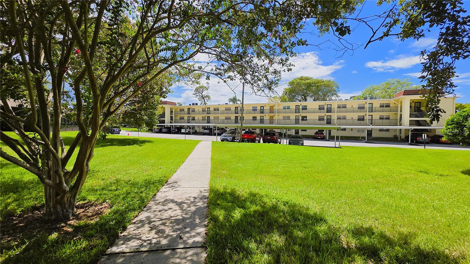 1450 Heather Ridge Blvd #201 Property Photo 1
