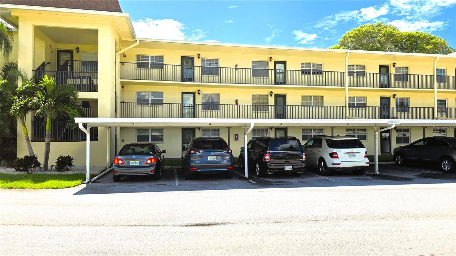 1450 Heather Ridge Blvd #201 Property Photo 2