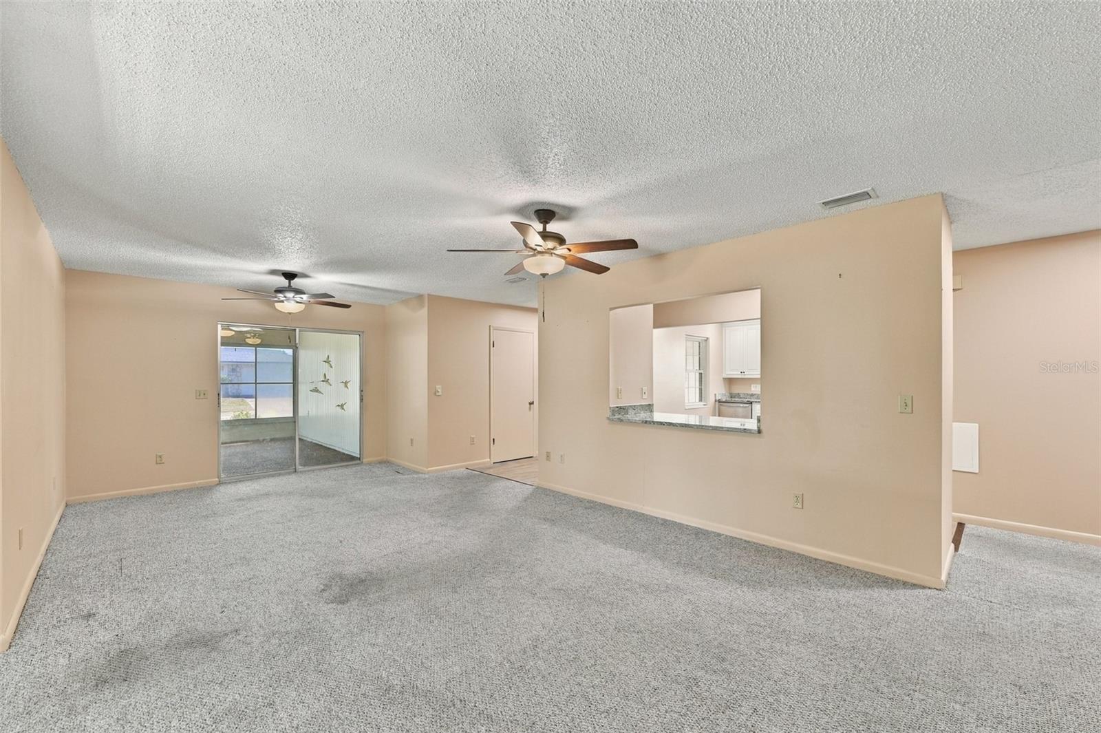 1601 New Bedford Dr Property Photo 17