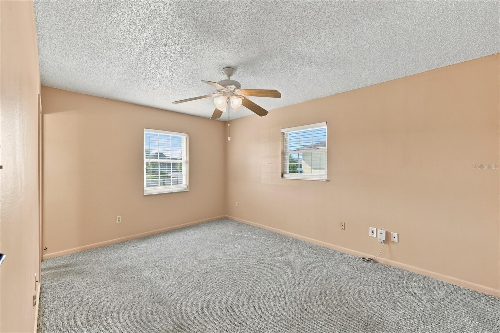 1601 New Bedford Dr Property Photo 30