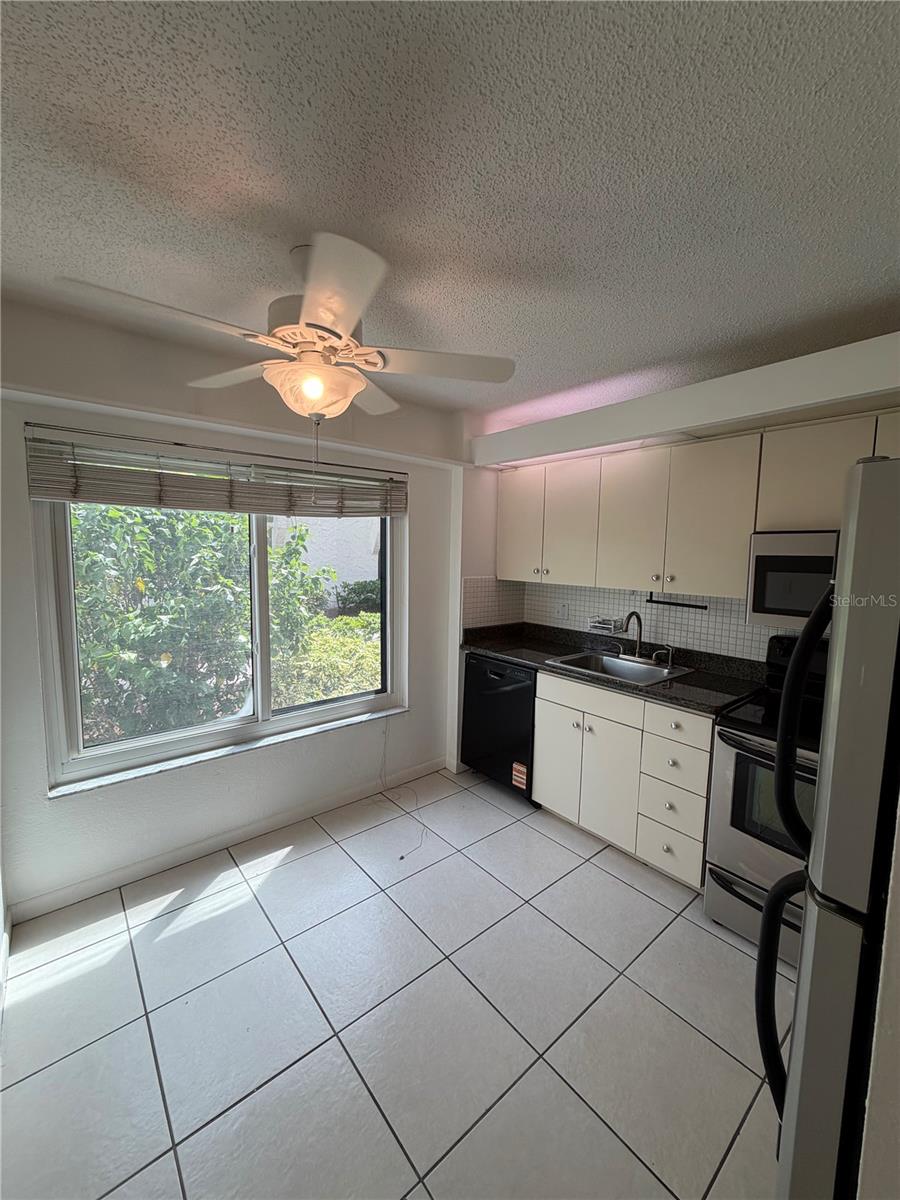 2205 Belleair Rd #a23 Property Photo 4