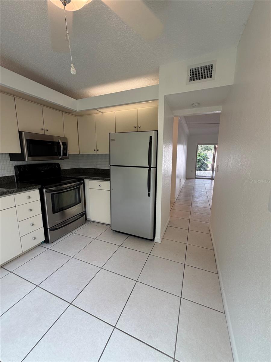 2205 Belleair Rd #a23 Property Photo 6