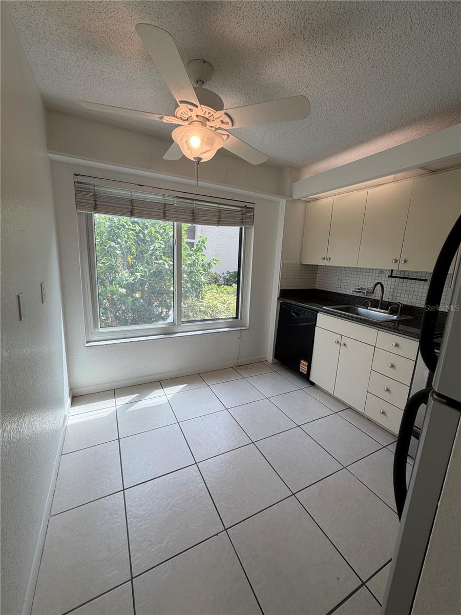 2205 Belleair Rd #a23 Property Photo 9