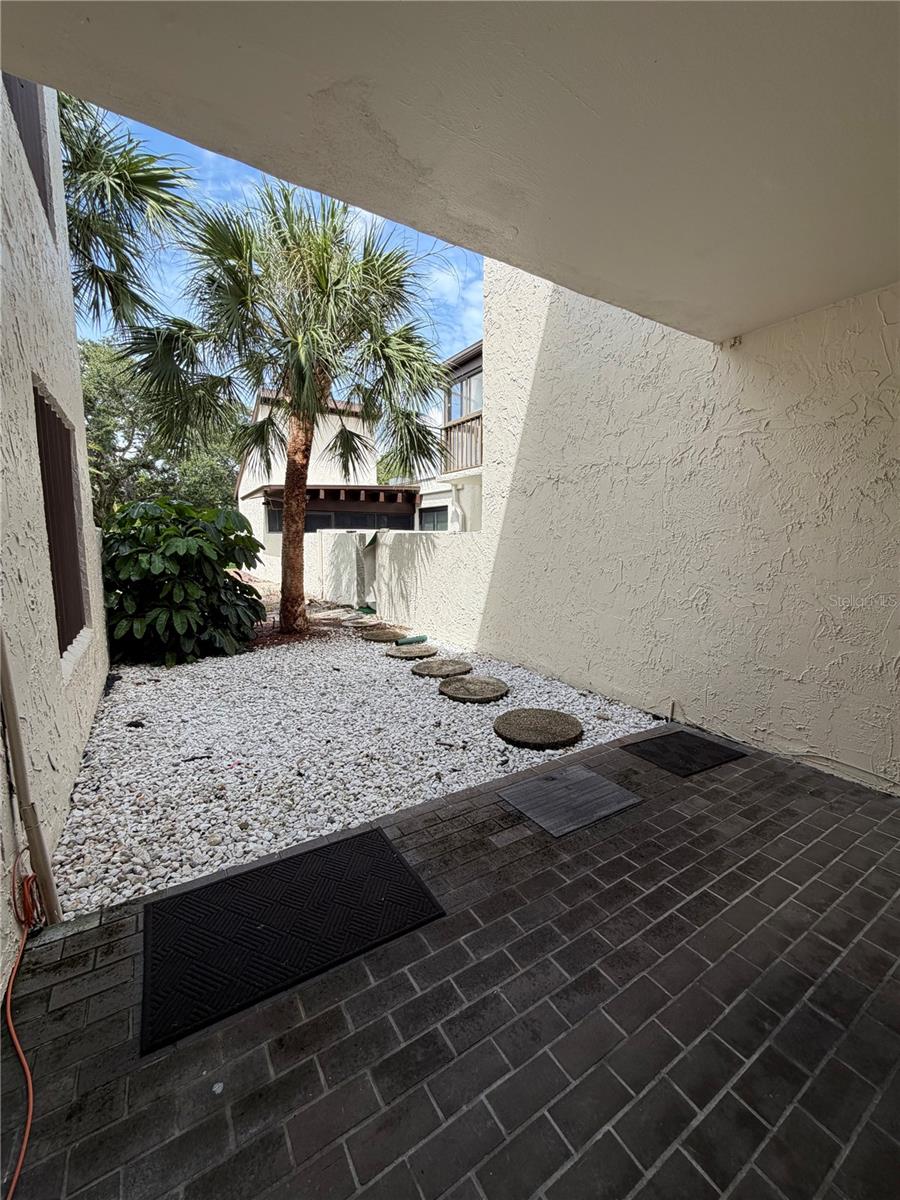 2205 Belleair Rd #a23 Property Photo 15