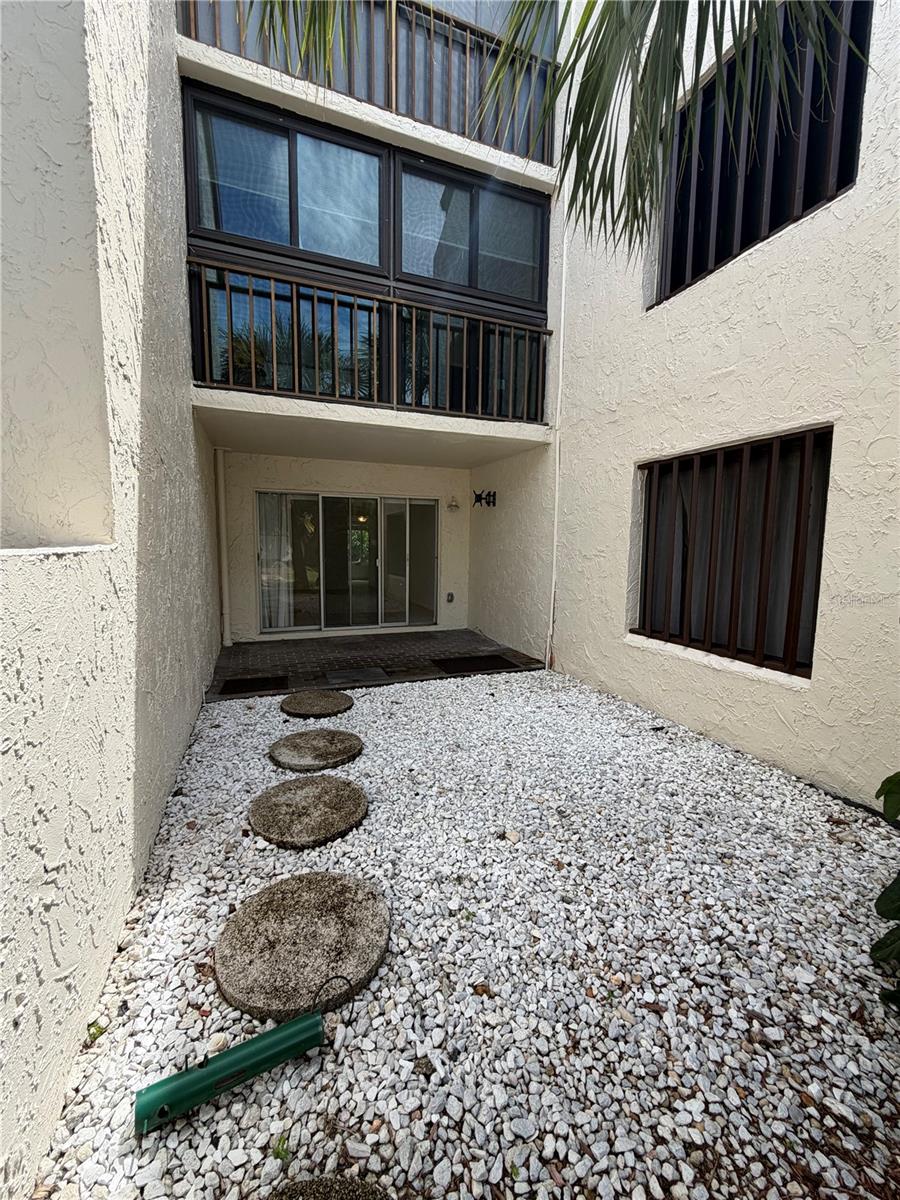 2205 Belleair Rd #a23 Property Photo 16