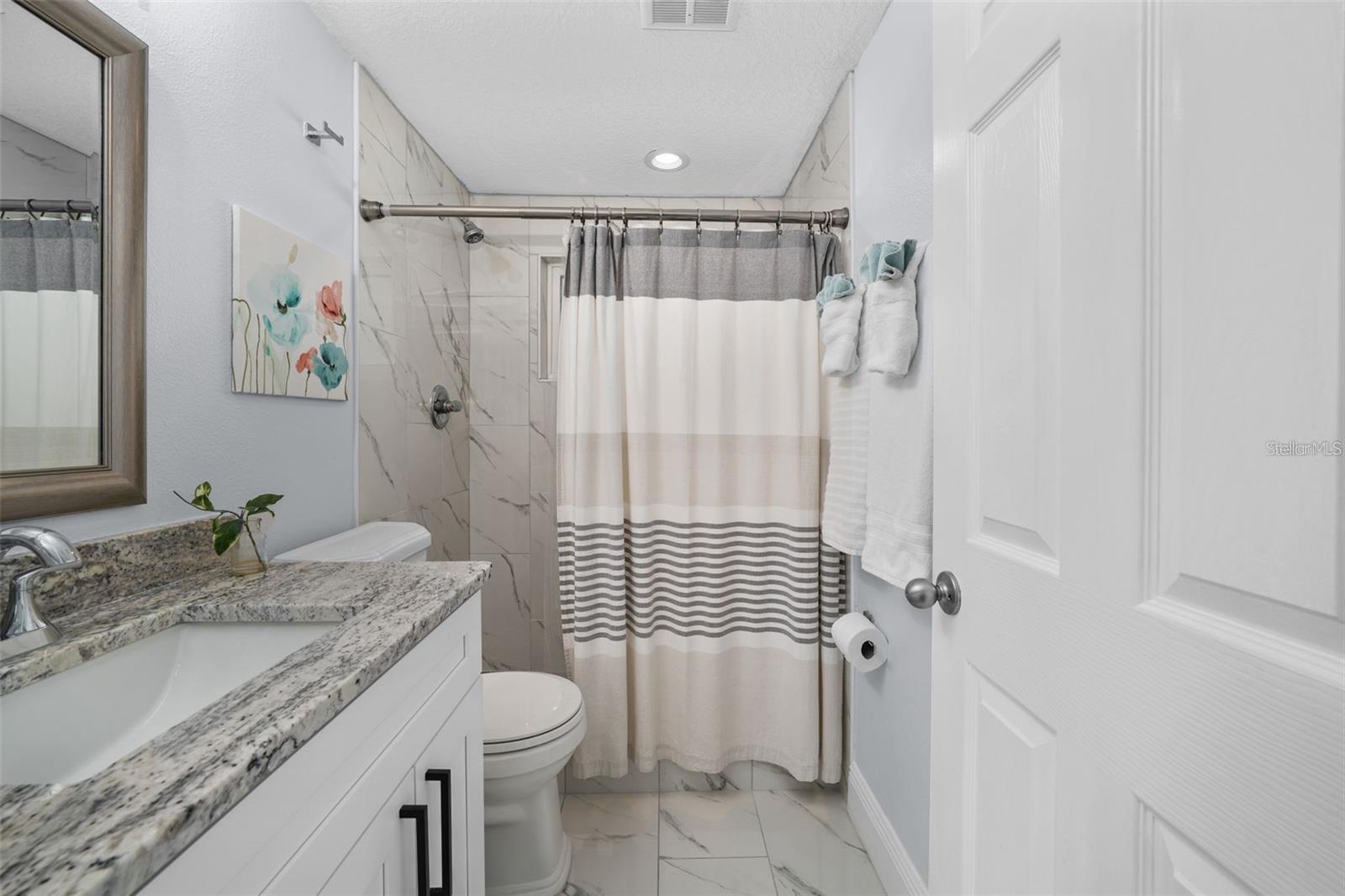 13704 Veronica Dr Property Photo 20