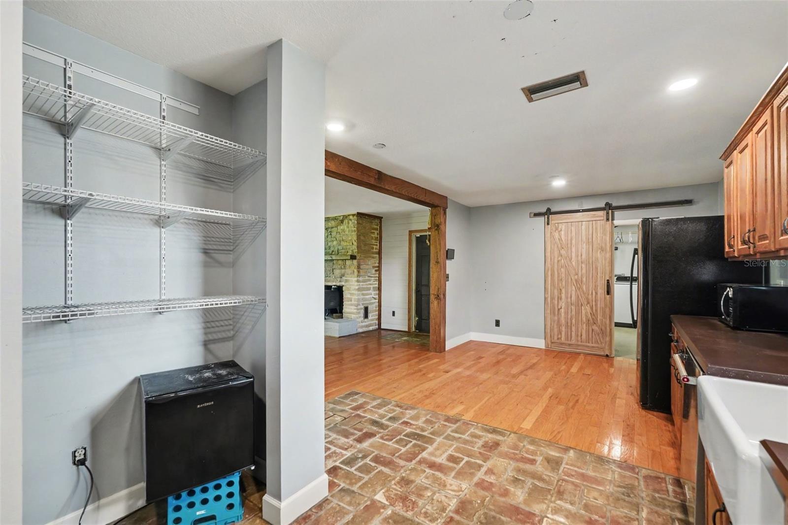 36653 Blanton Rd Property Photo 12