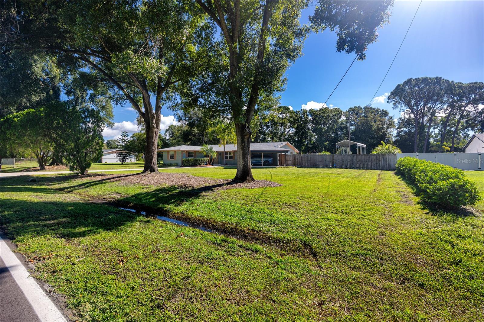 7913 Beasley Rd Property Photo 40