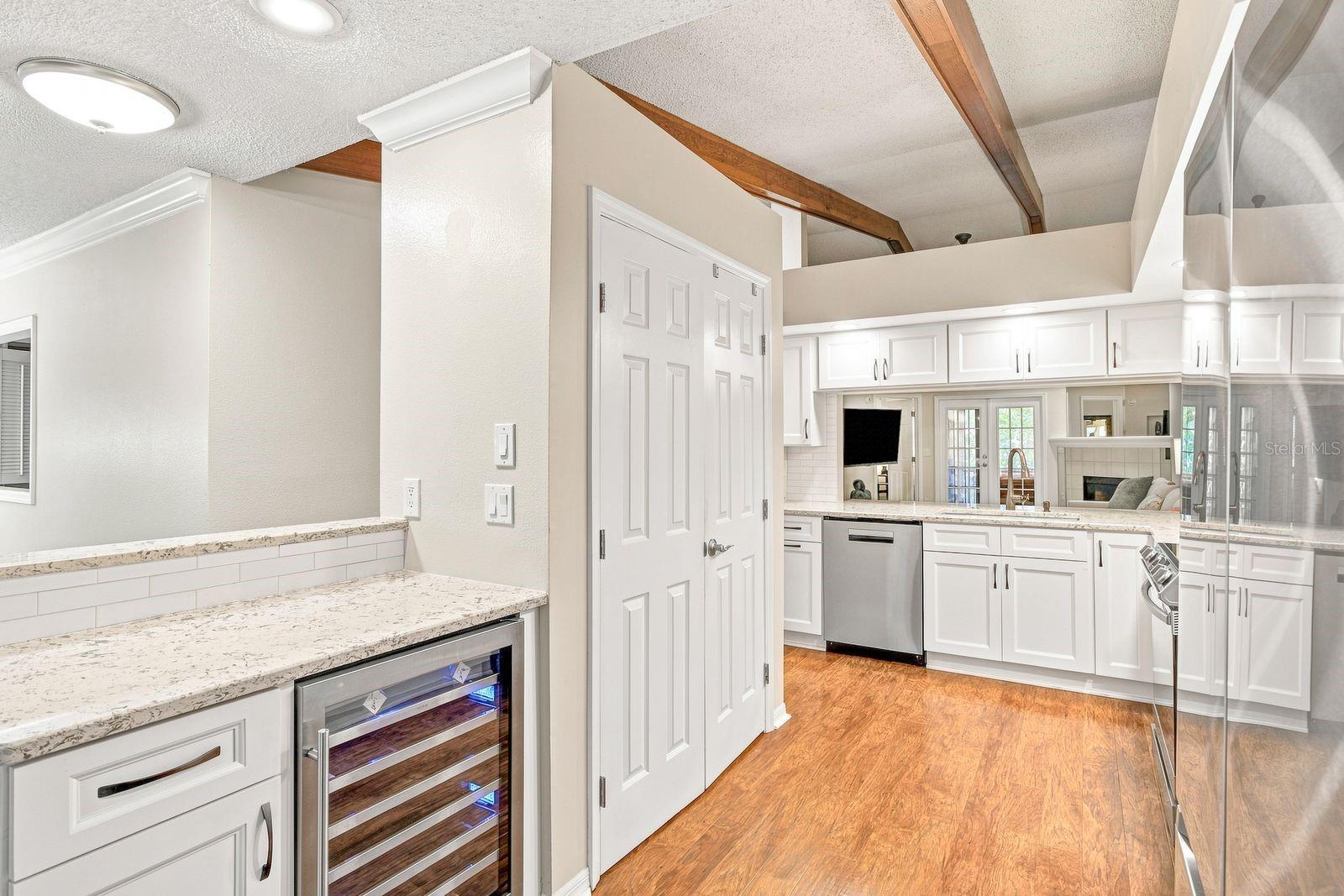 1460 Mahogany Ln Property Photo 10