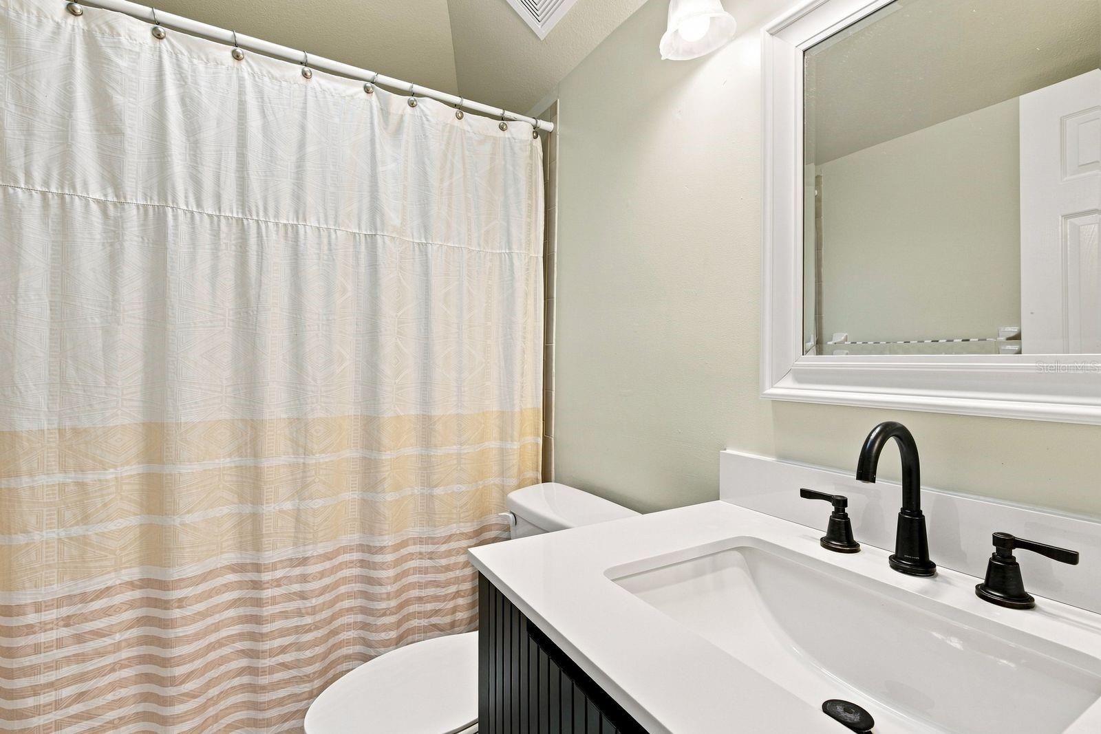 1460 Mahogany Ln Property Photo 24