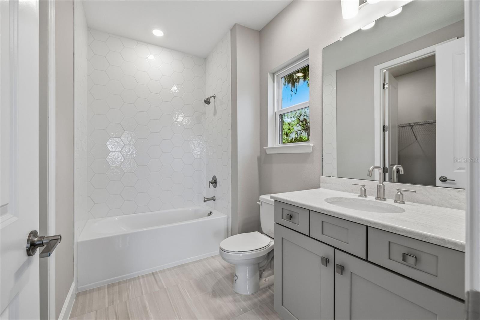 11126 Manor House Ln Property Photo 45