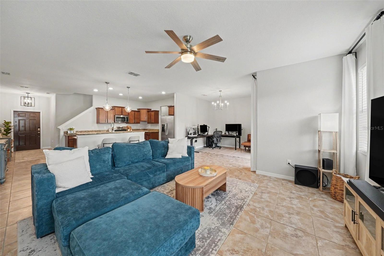 8604 Fiddleleaf Court Property Photo 3
