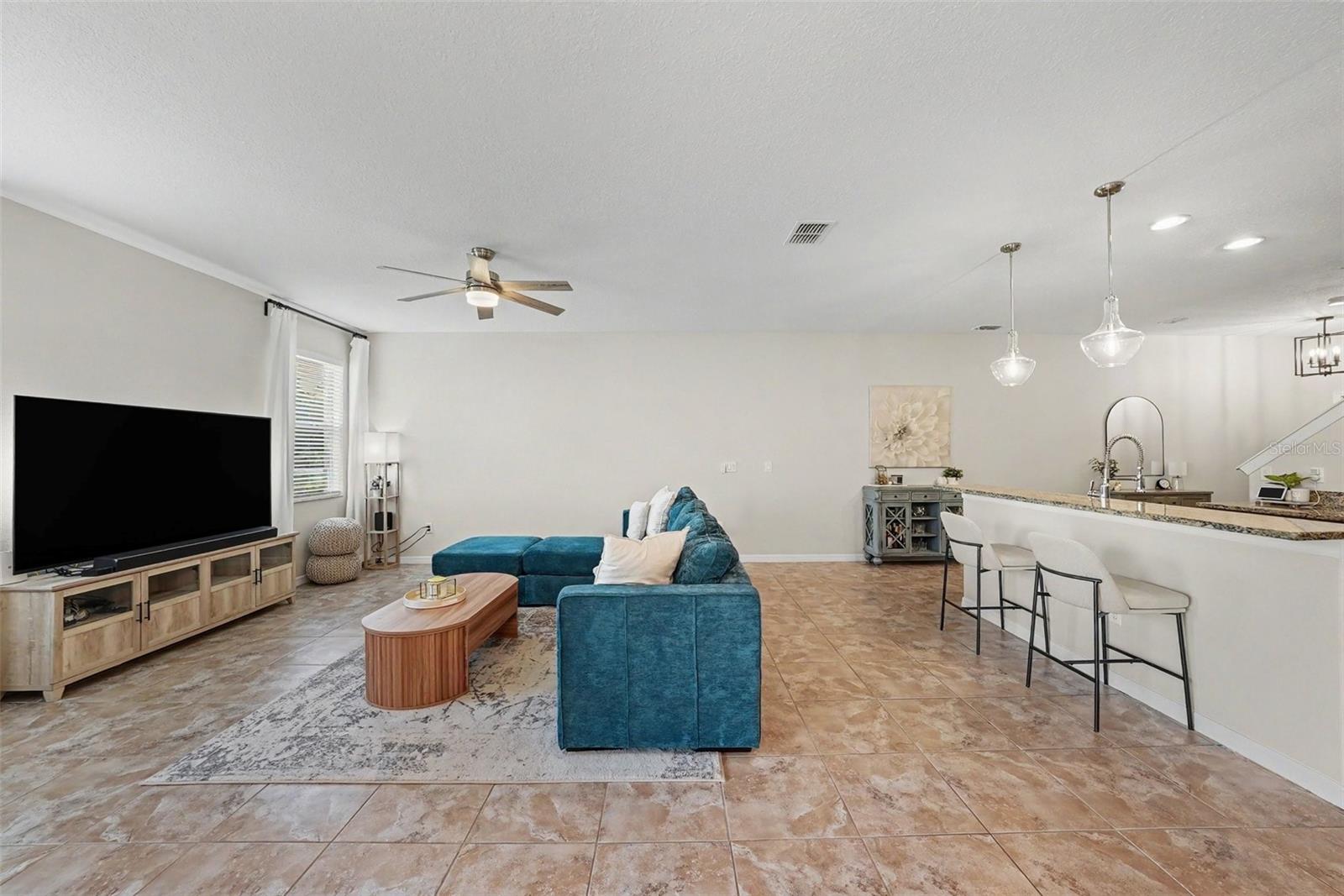 8604 Fiddleleaf Court Property Photo 12