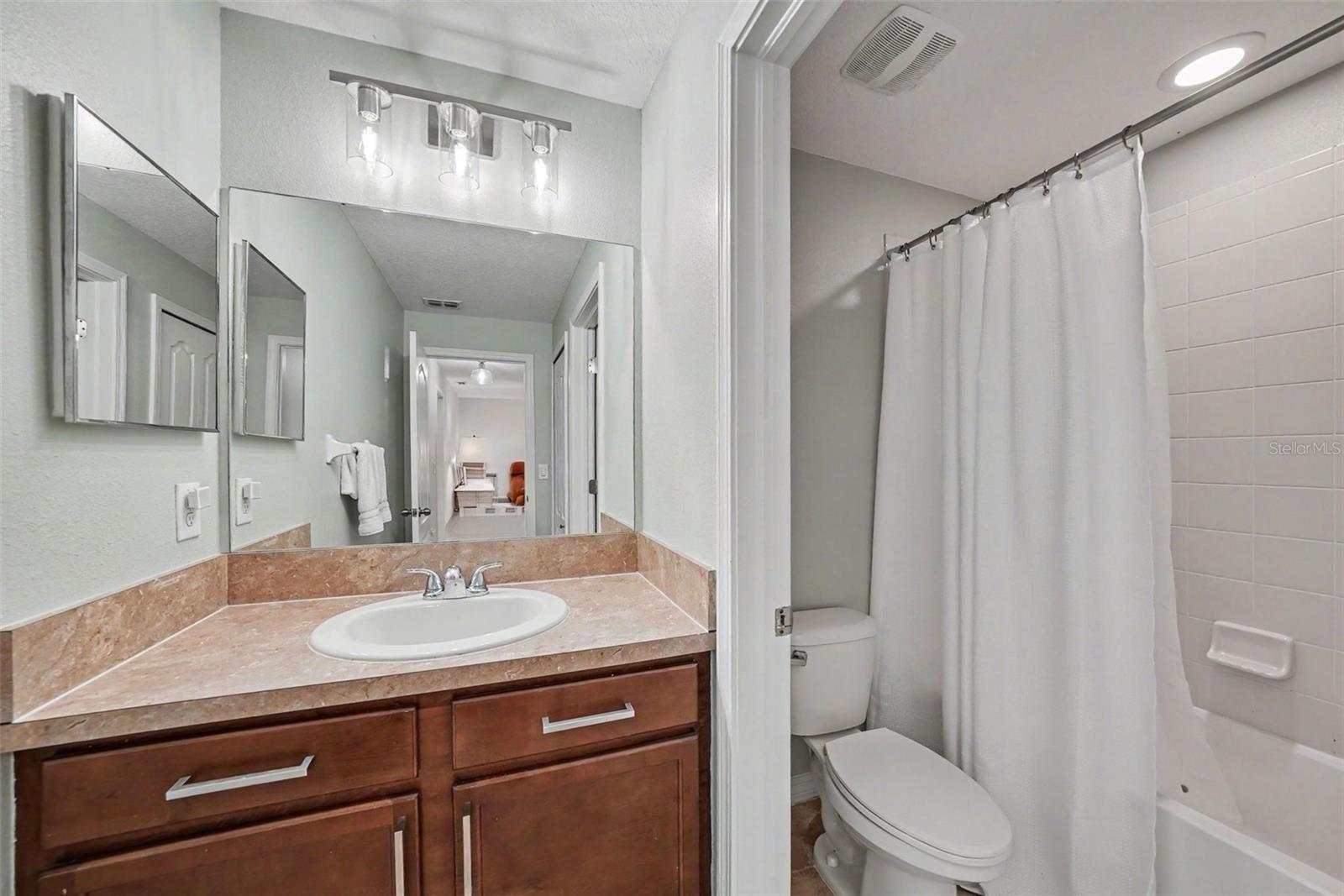 8604 Fiddleleaf Court Property Photo 23