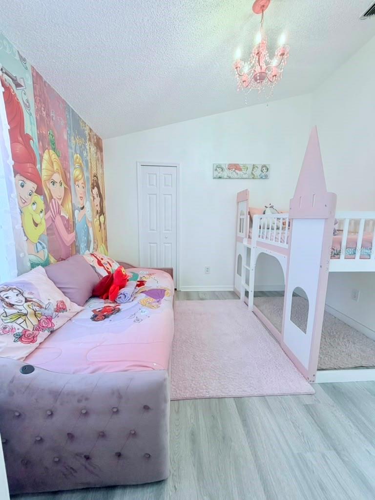 137 S Roma Way Property Photo 24