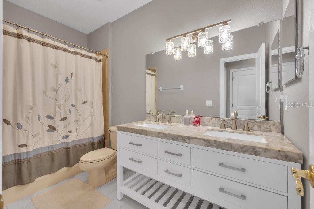 5929 Fishhawk Crossing Blvd Property Photo 26