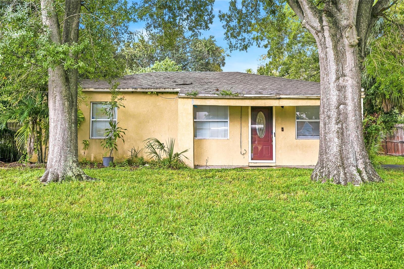 3910 W Palmetto St Property Photo 1