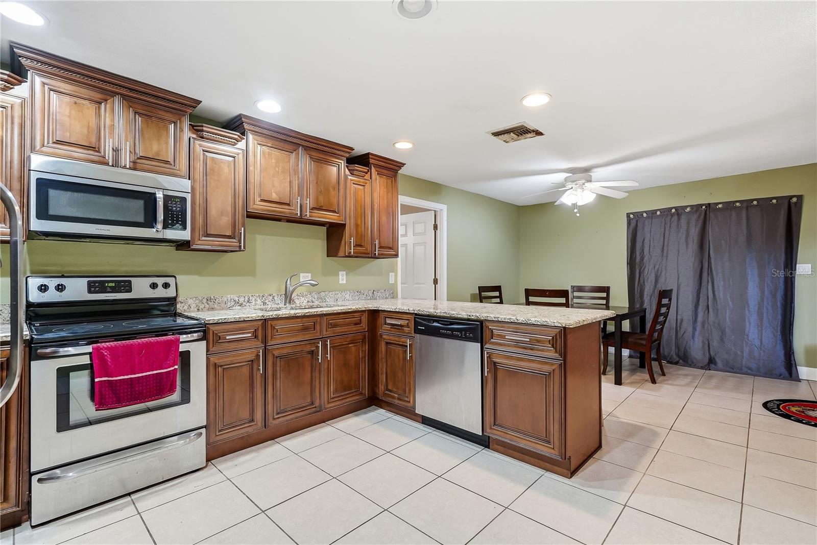 3910 W Palmetto St Property Photo 7