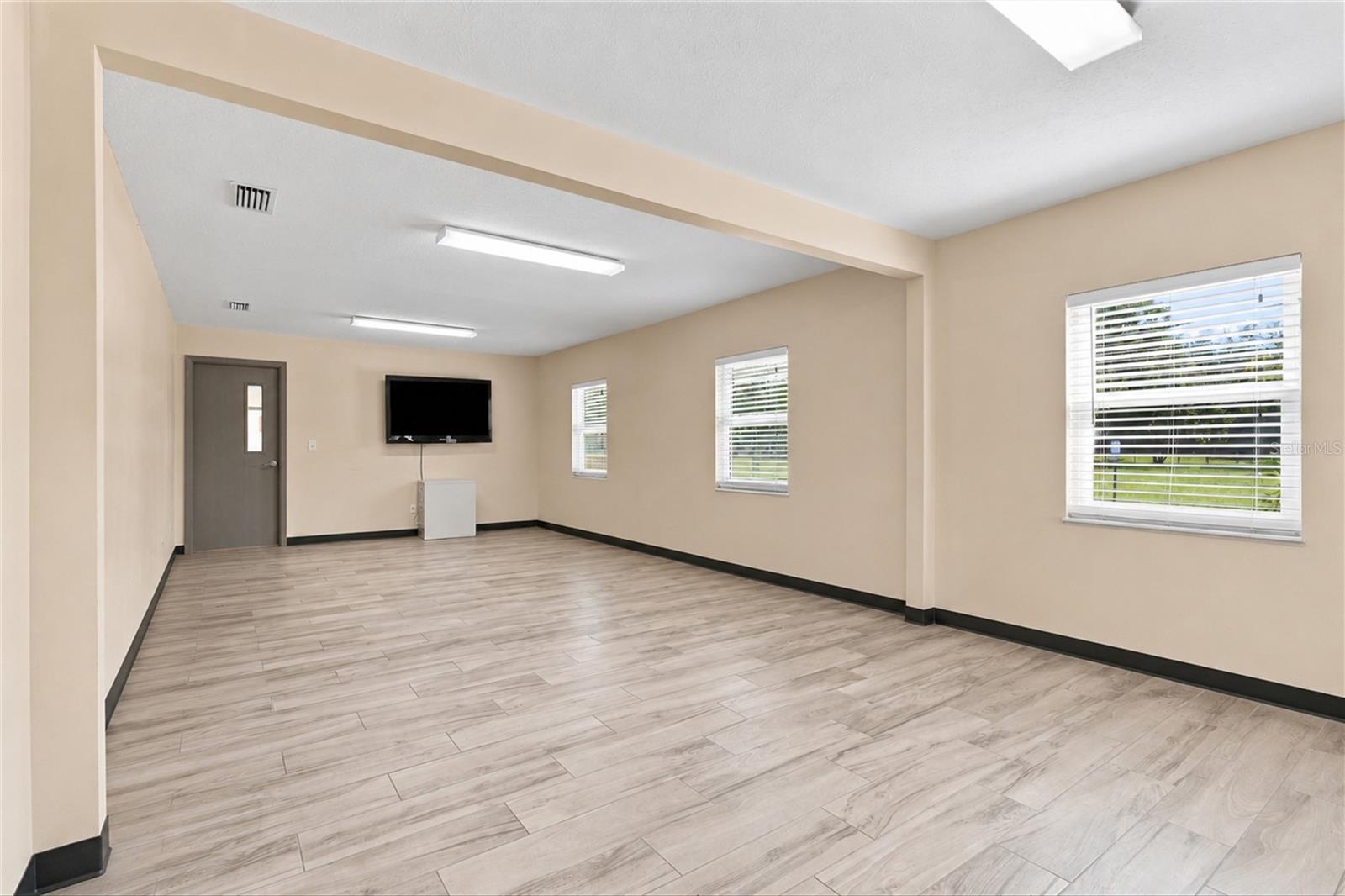 7602 Kenya St Property Photo 55