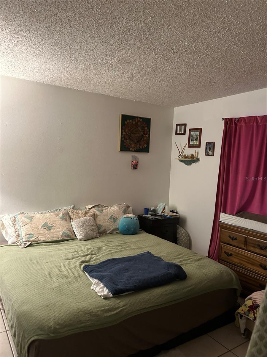 380 Sea Horse Ave Property Photo 3
