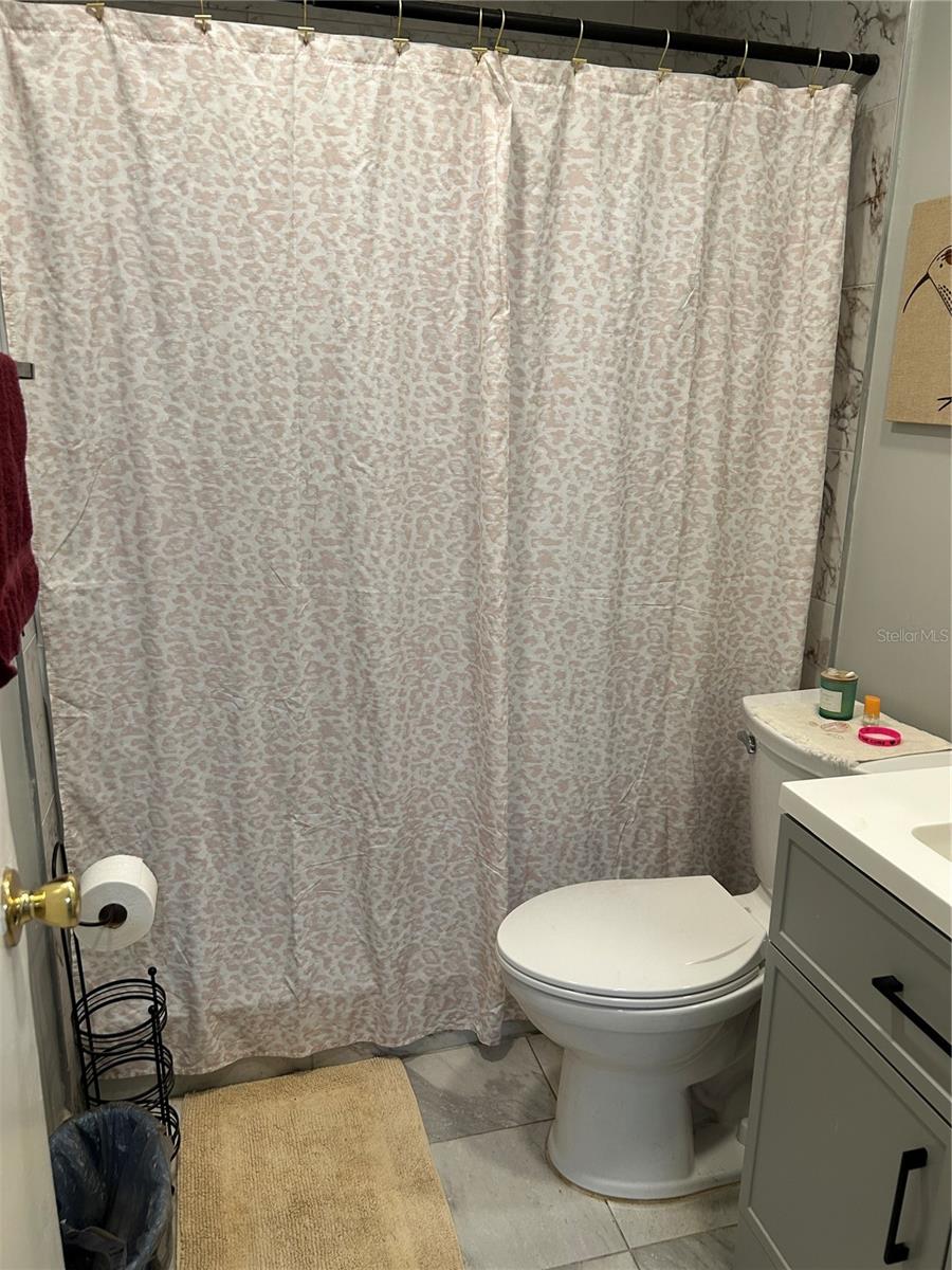 380 Sea Horse Ave Property Photo 6