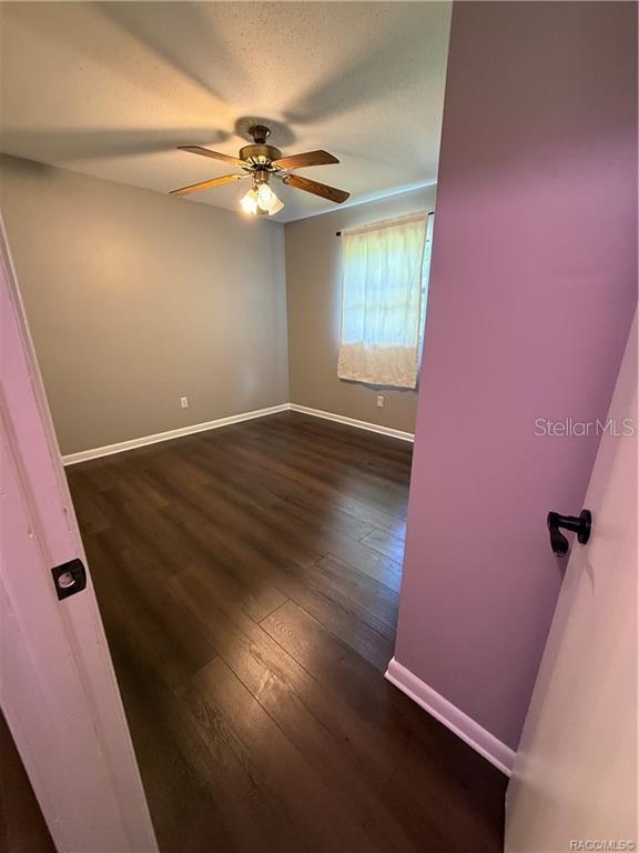 9756 W Camphor Ln Property Photo 8