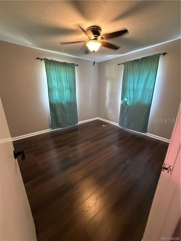 9756 W Camphor Ln Property Photo 10