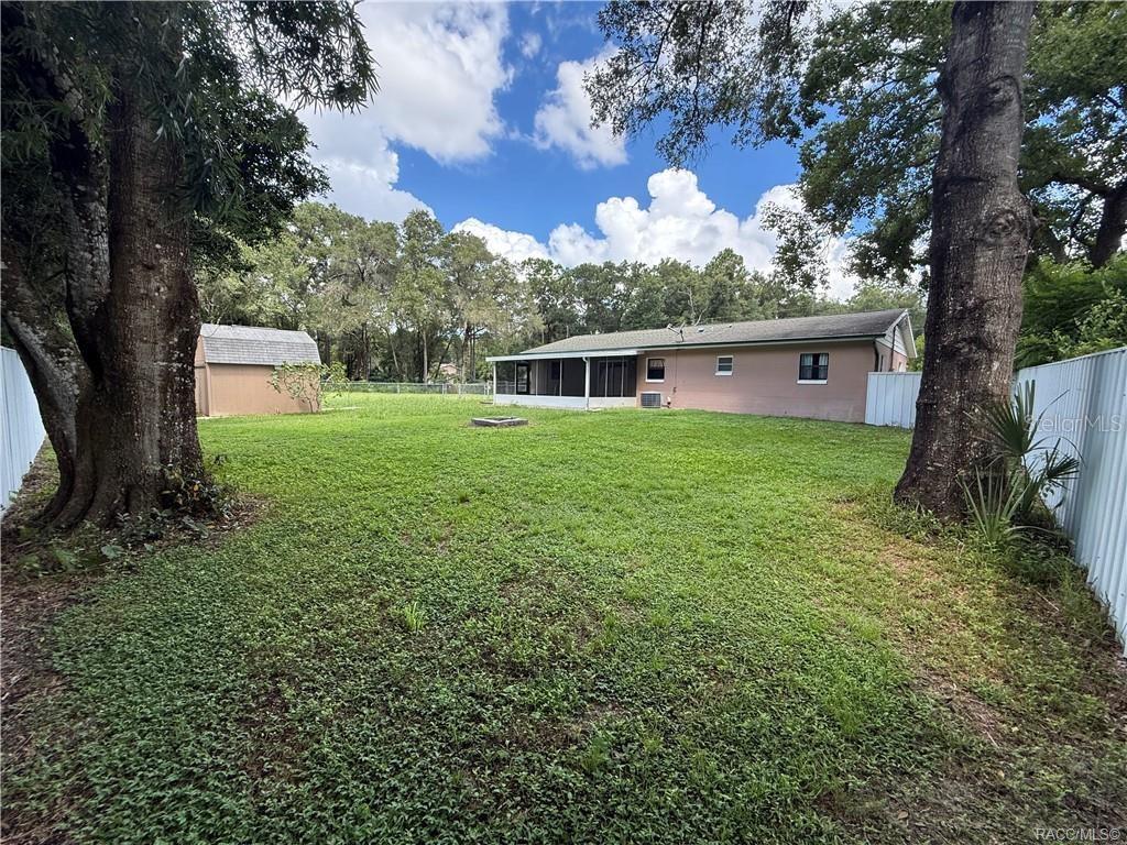 9756 W Camphor Ln Property Photo 24