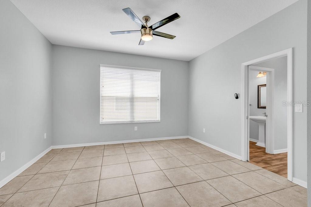 7225 Blue Beech Dr Property Photo 11