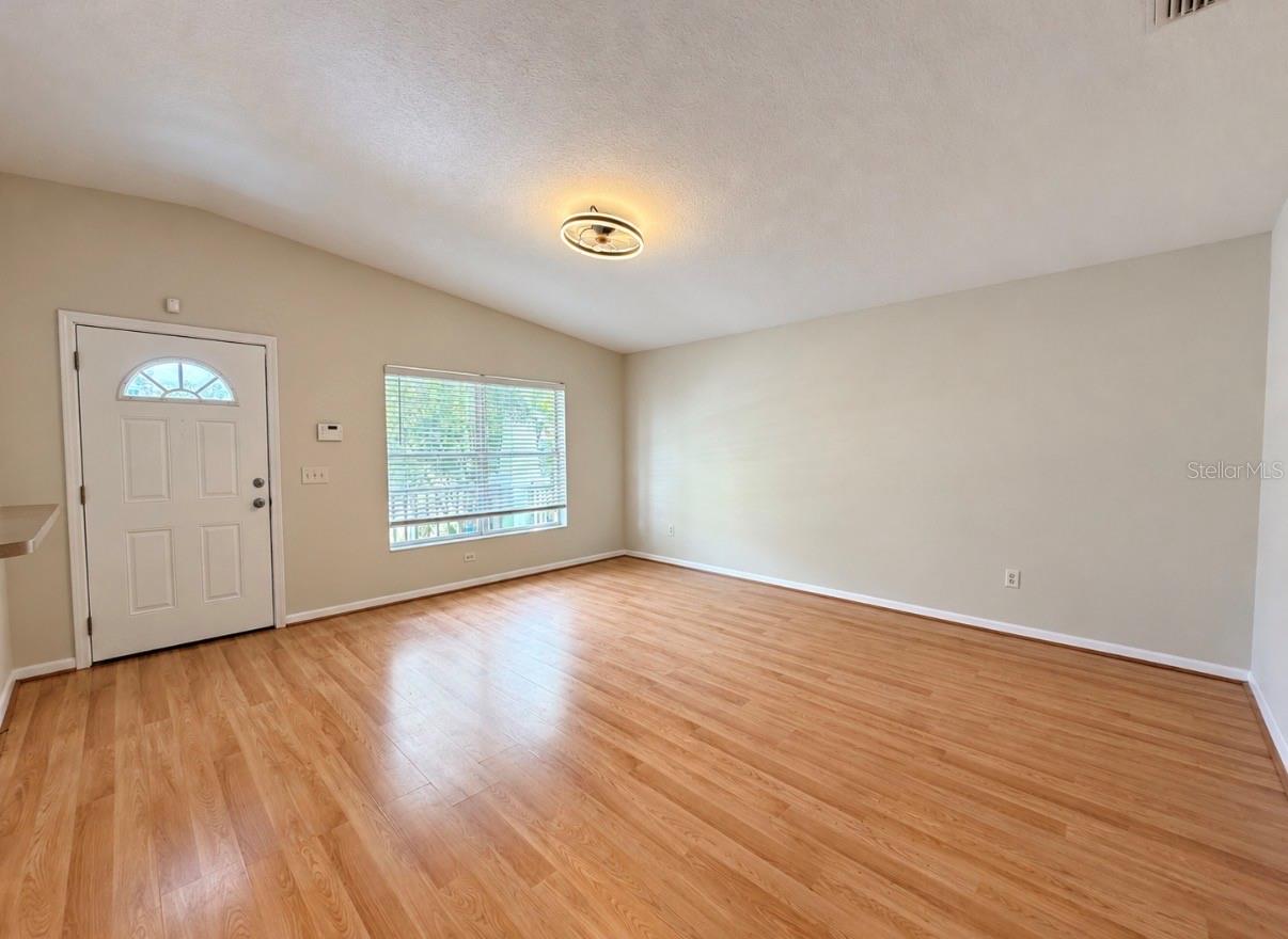 1717 W Nassau St #a Property Photo 2