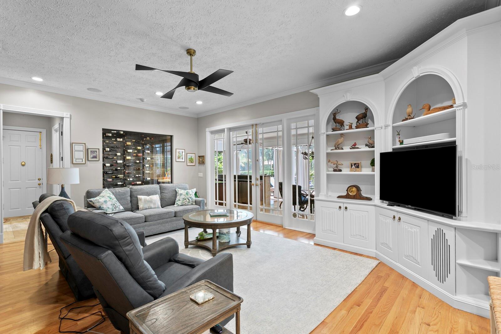 15307 Eaton Ct Property Photo 22