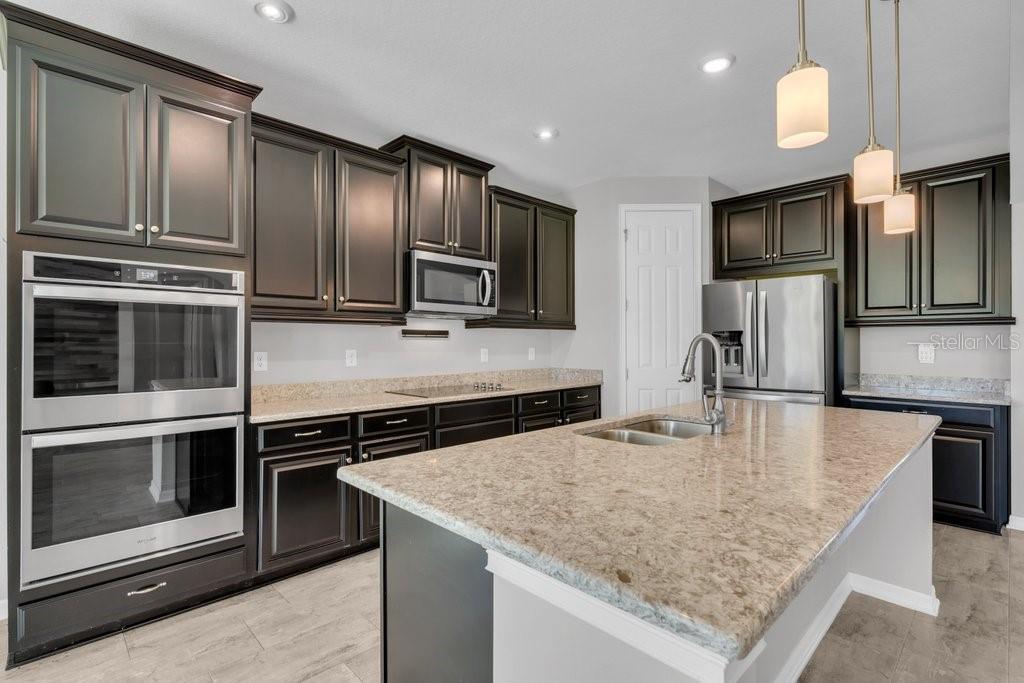 5412 Camberwell Ln Property Photo 15