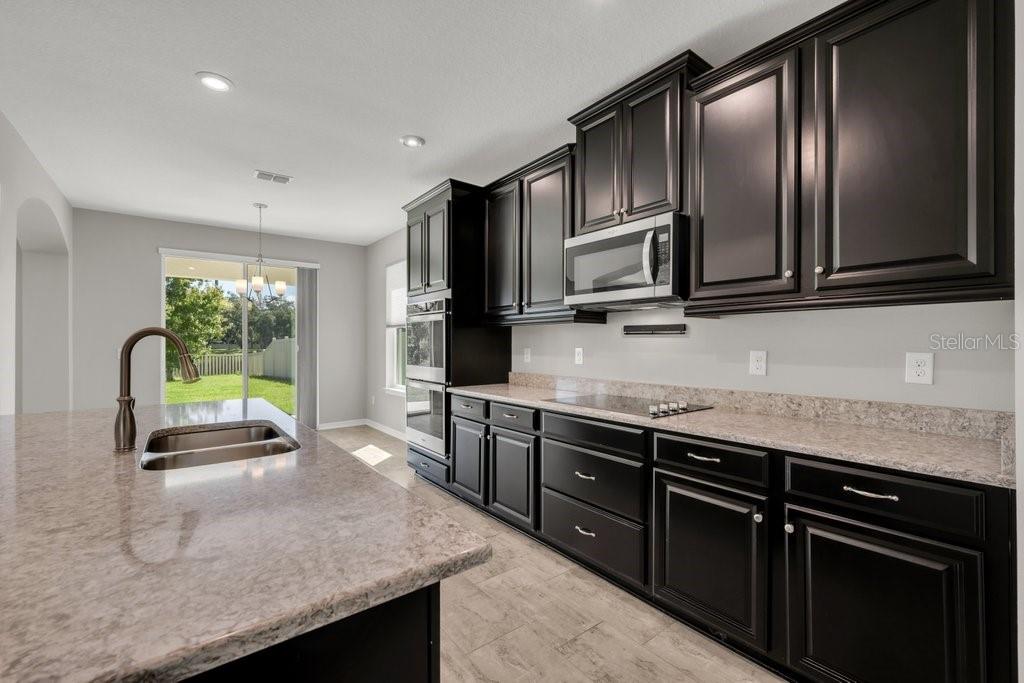 5412 Camberwell Ln Property Photo 17