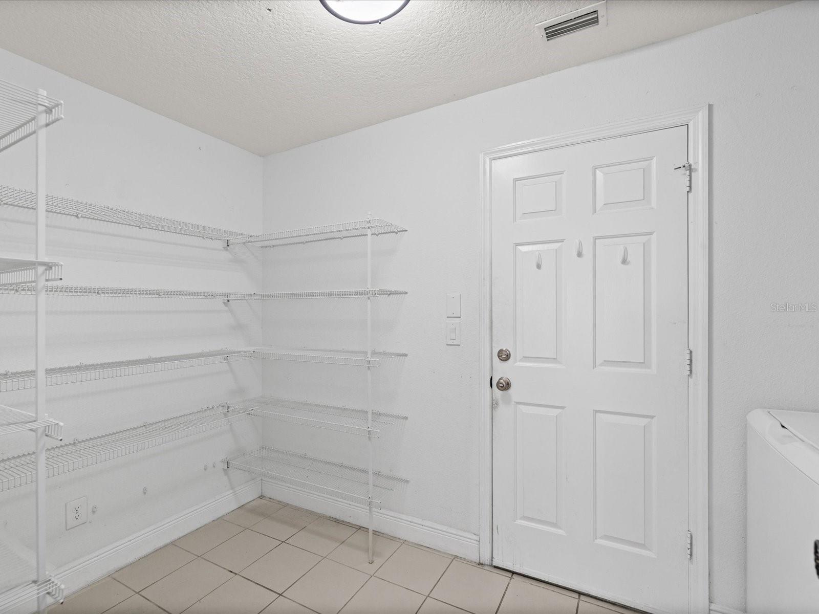 7335 Bridgeview Dr Property Photo 46