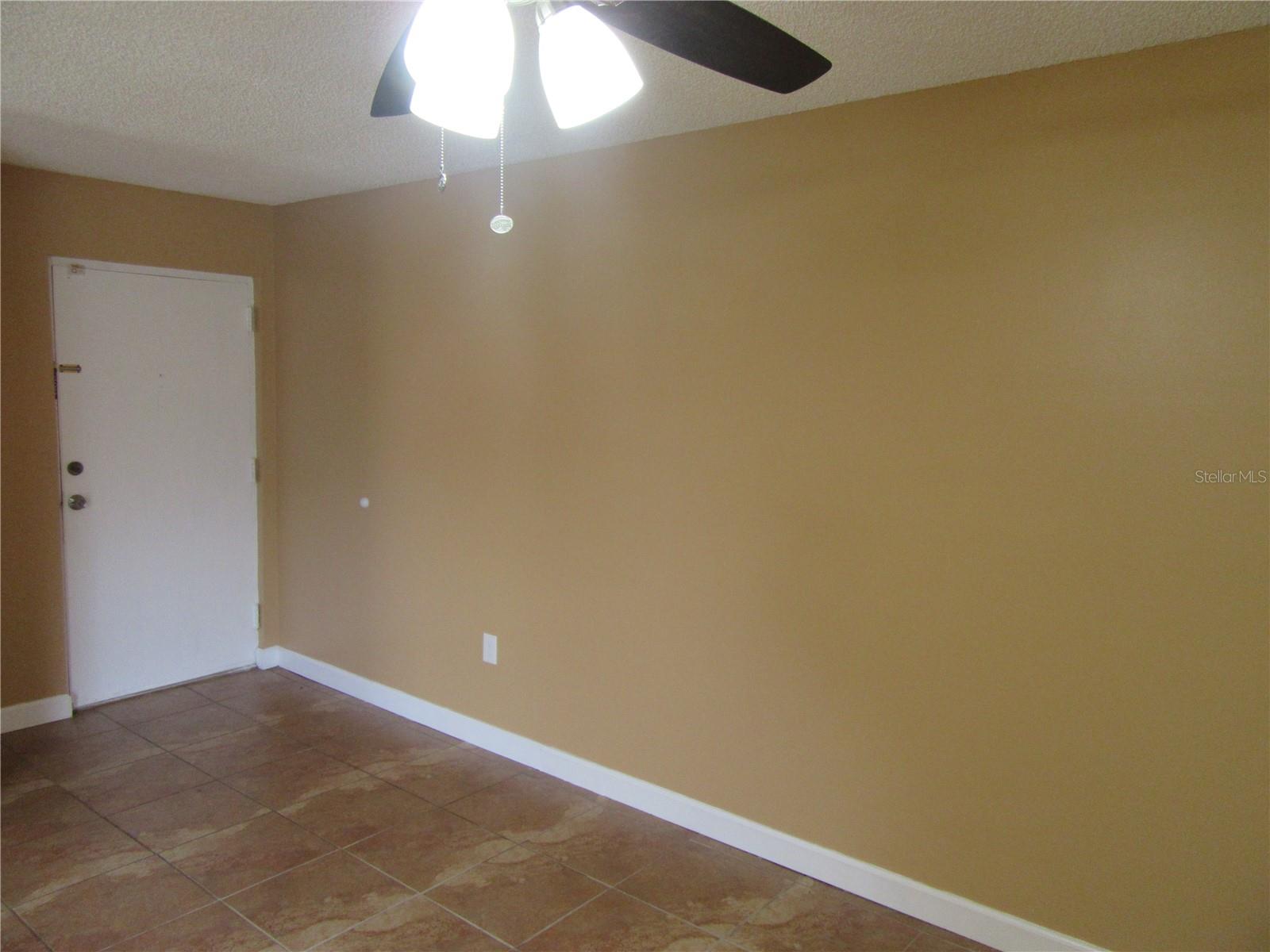 1310 83rd Ave N #d Property Photo 8