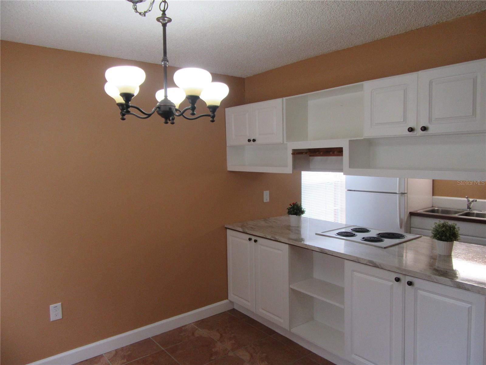 1310 83rd Ave N #d Property Photo 11