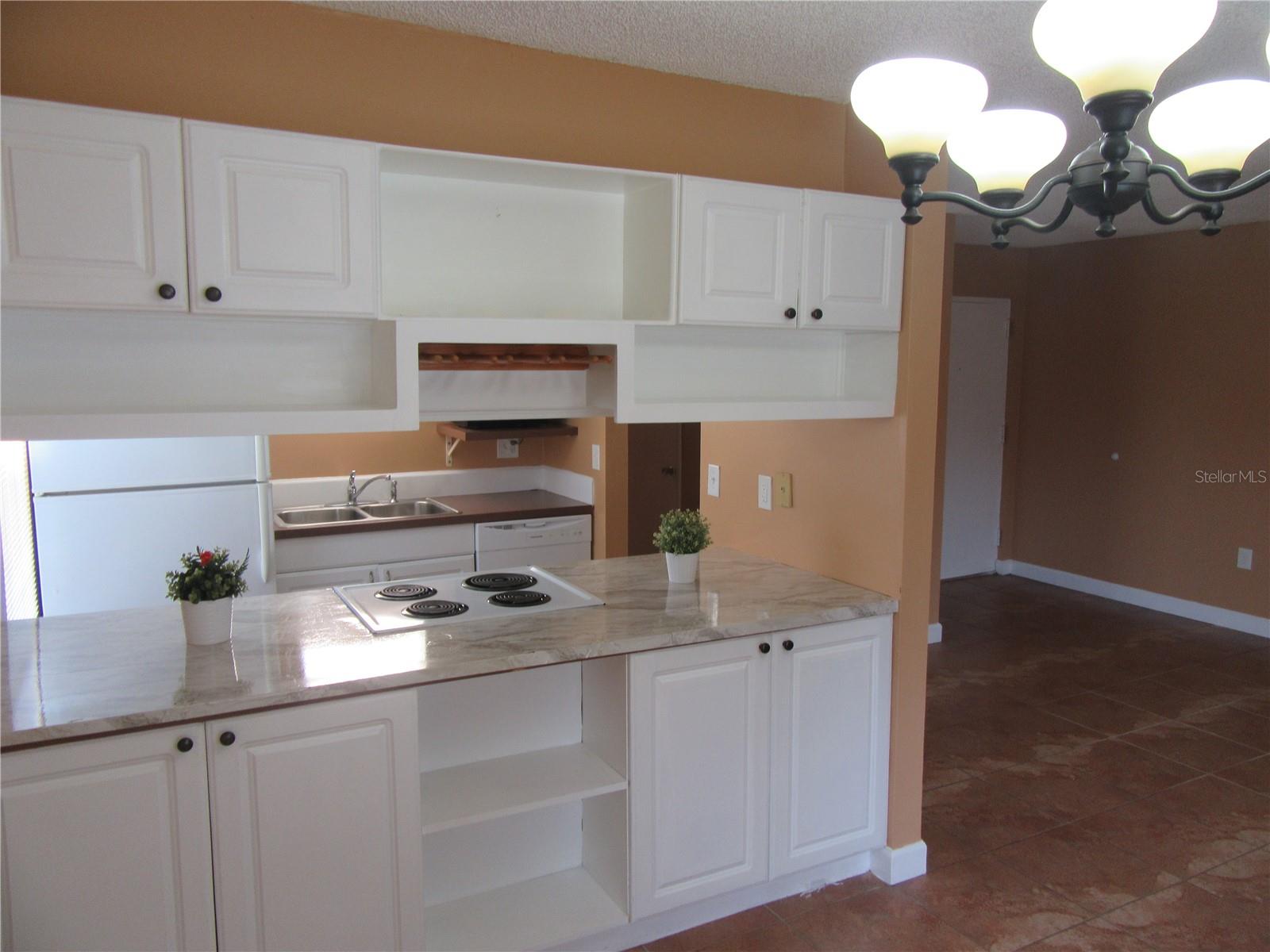 1310 83rd Ave N #d Property Photo 12