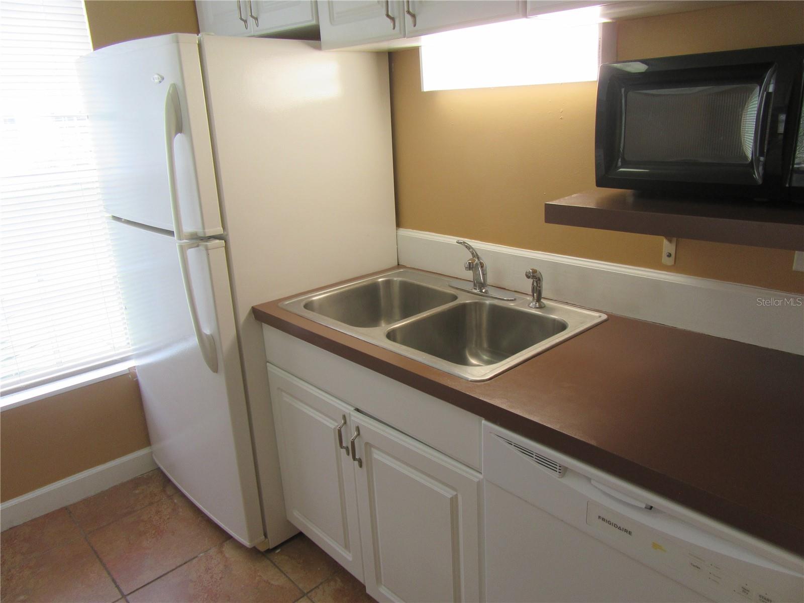 1310 83rd Ave N #d Property Photo 13