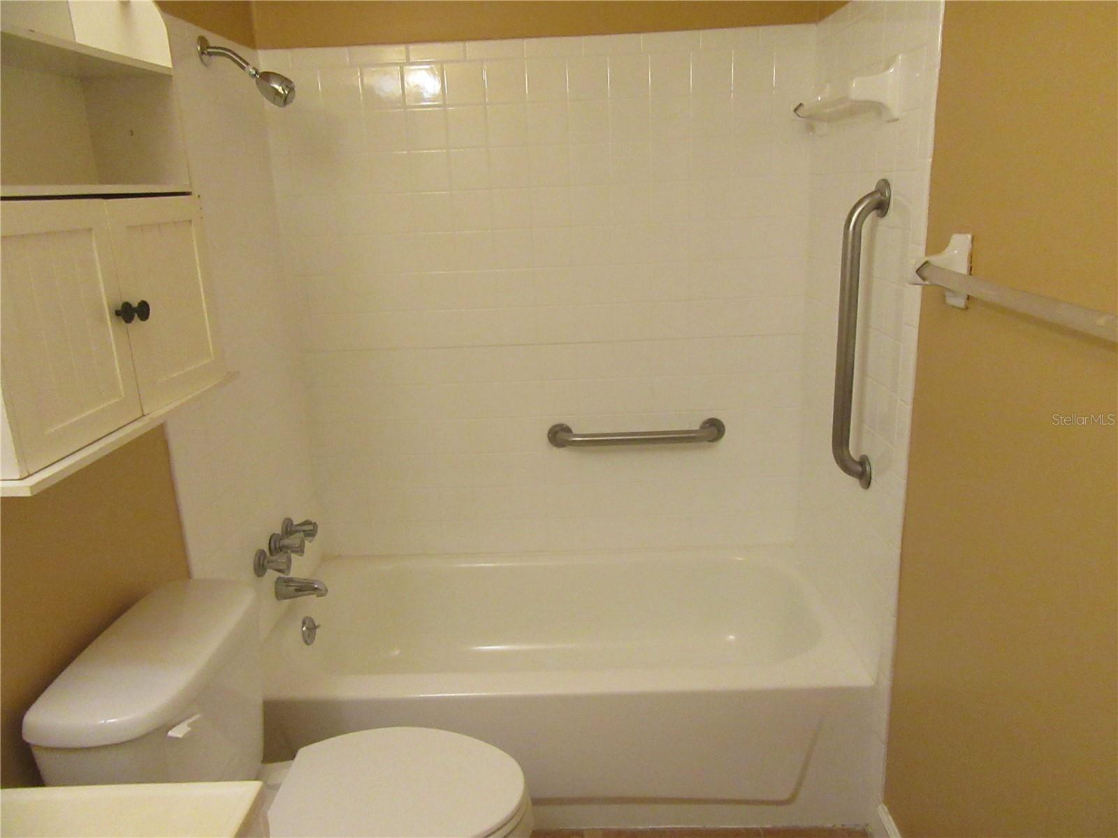 1310 83rd Ave N #d Property Photo 22