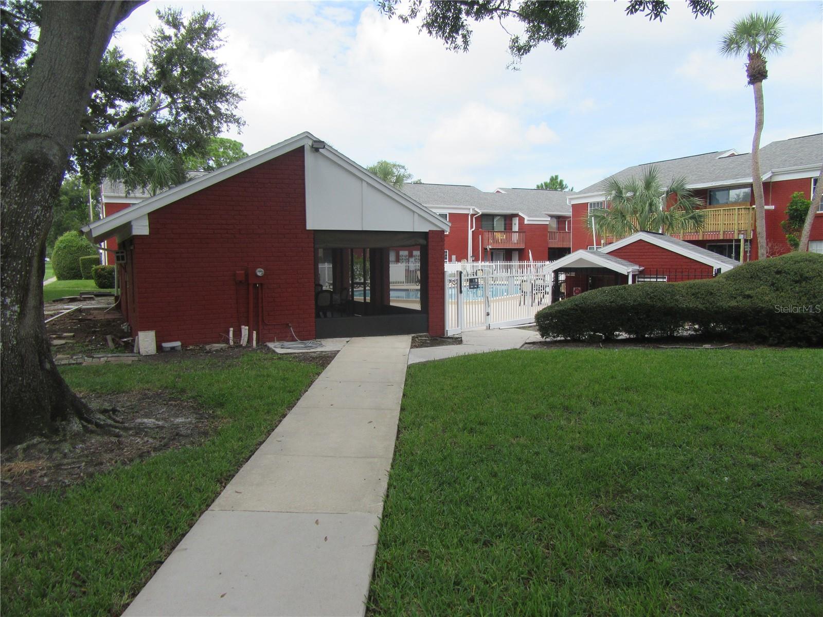 1310 83rd Ave N #d Property Photo 30