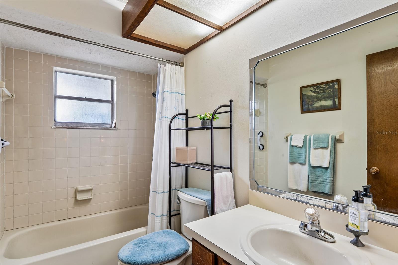 10739 Drummond Rd Property Photo 35
