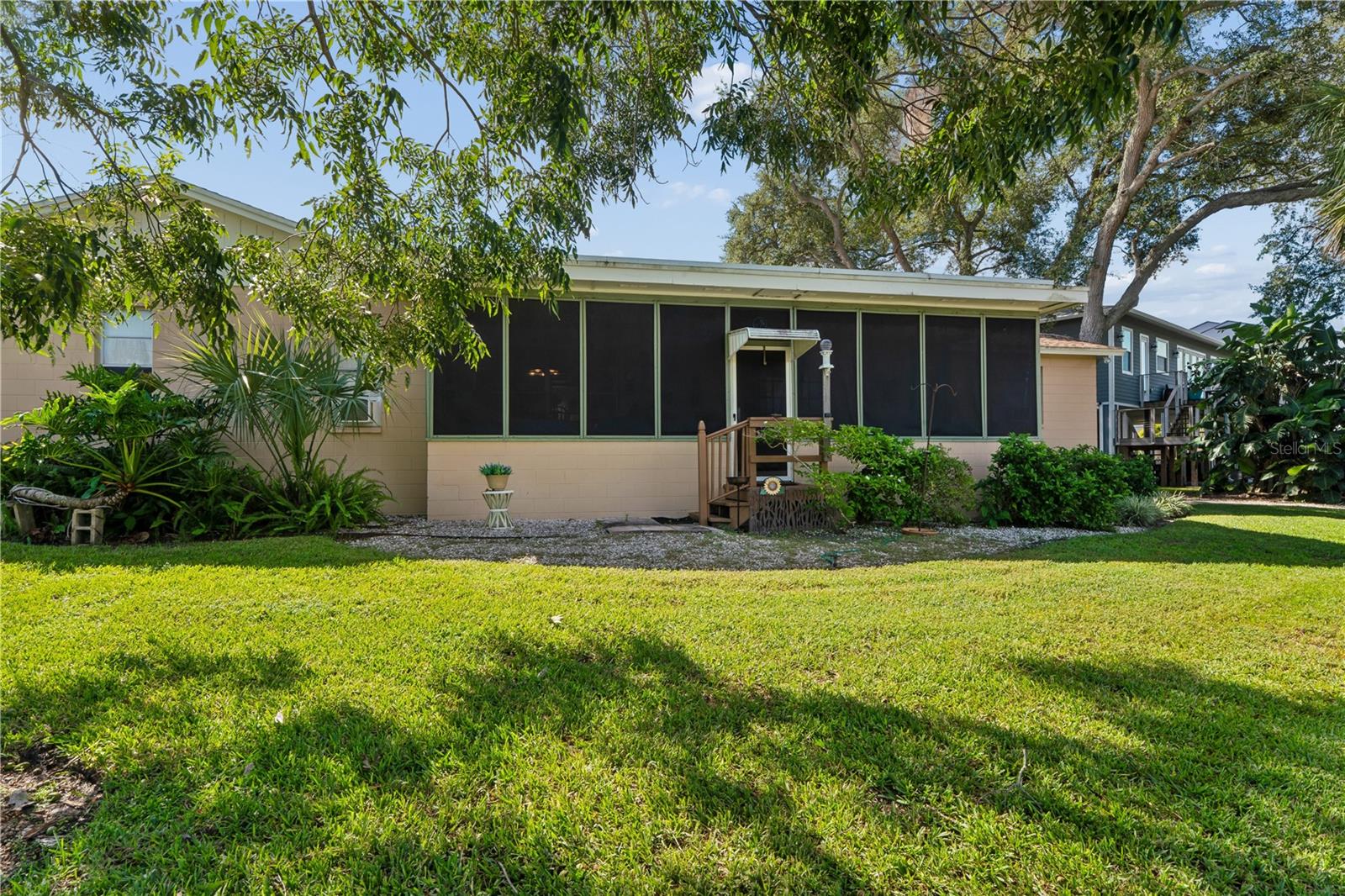 10739 Drummond Rd Property Photo 43