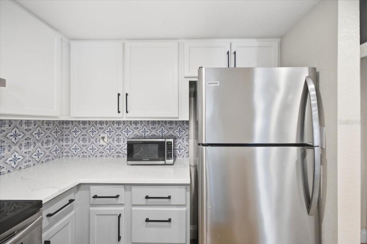 4769 Puritan Cir #401 Property Photo 10