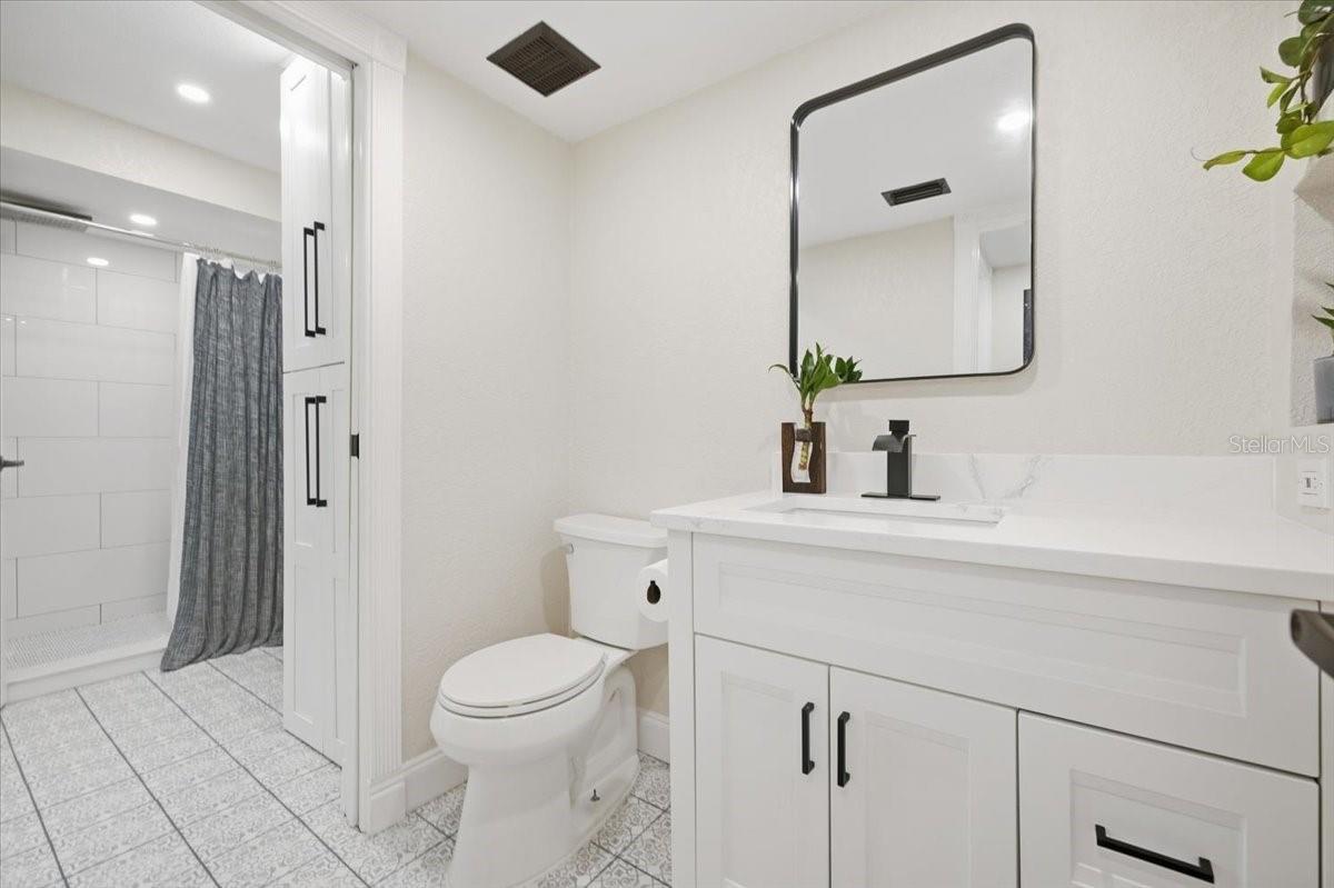 4769 Puritan Cir #401 Property Photo 17