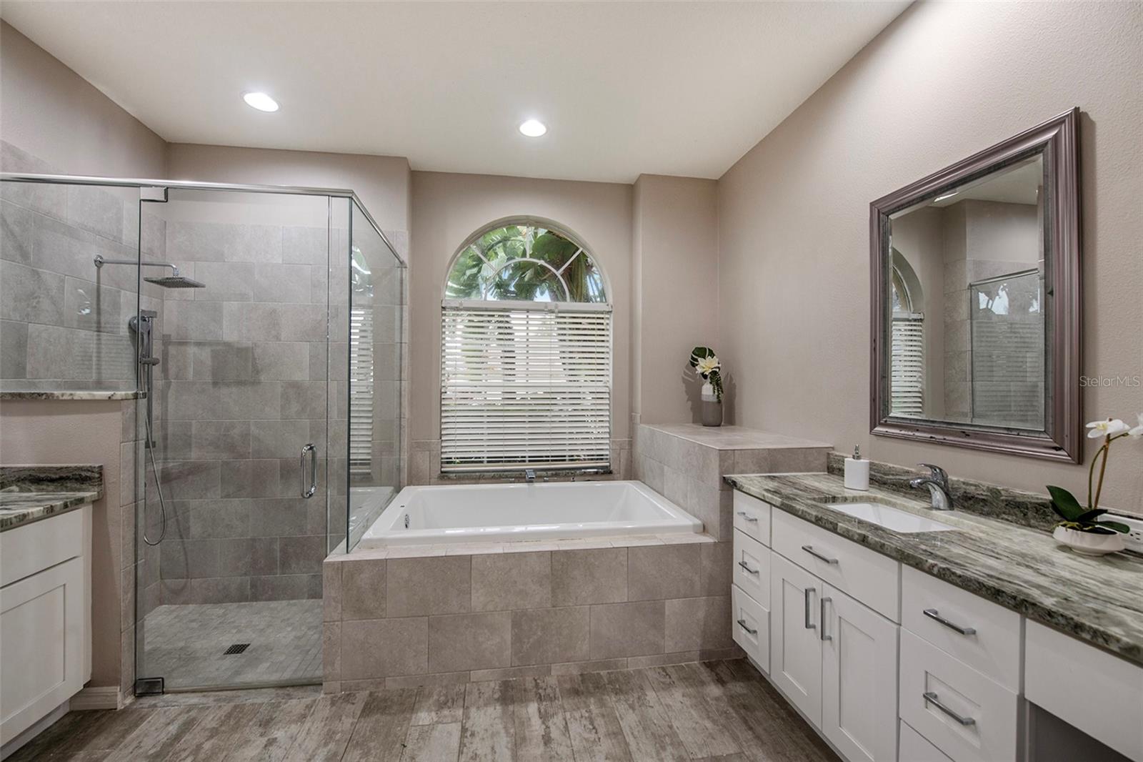 4883 W Breeze Cir Property Photo 11