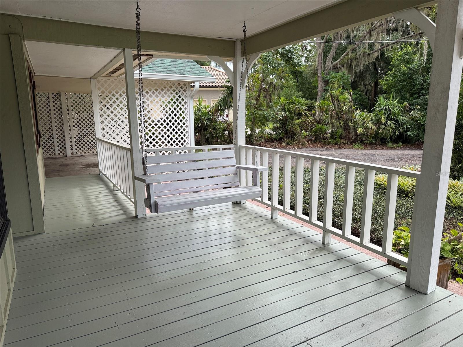 703 Crystal Lake Rd Property Photo 11
